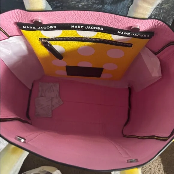 Marc Jacobs The Dot Tag Yellow Leather Large Tote Bag with White Dots 🔥HP🔥 - Picture 6 of 14